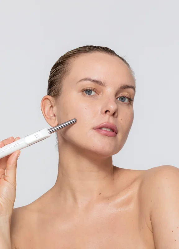 C+- Pure Ampoules plus Ionic Wand