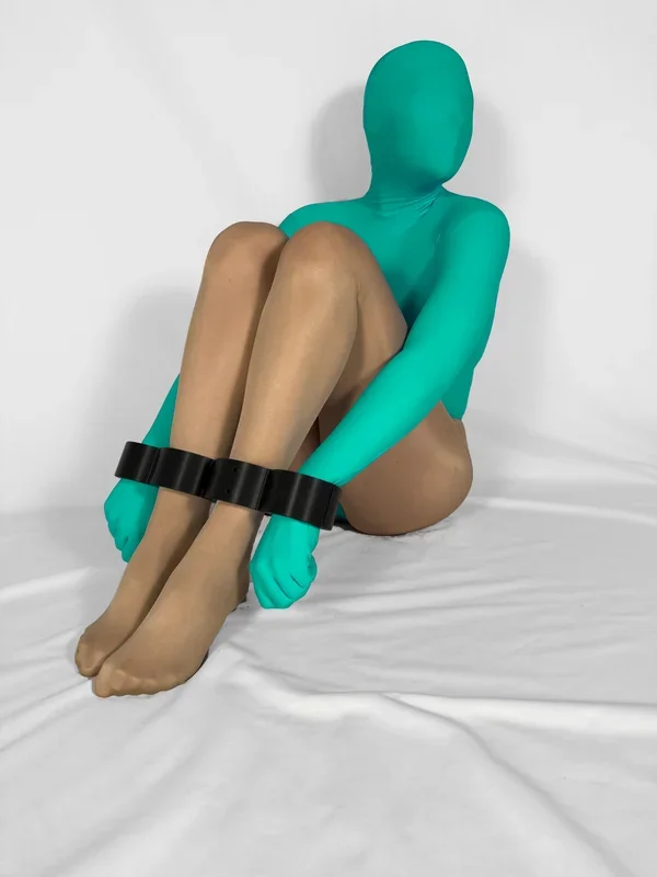Pillory (Ankle to Wrist)